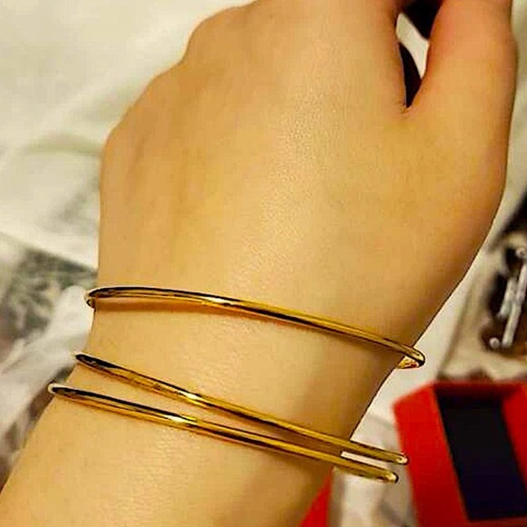 Gold Plated Thin Minimalist Bangle Bracelet Set of Three - Picture 4 of 7